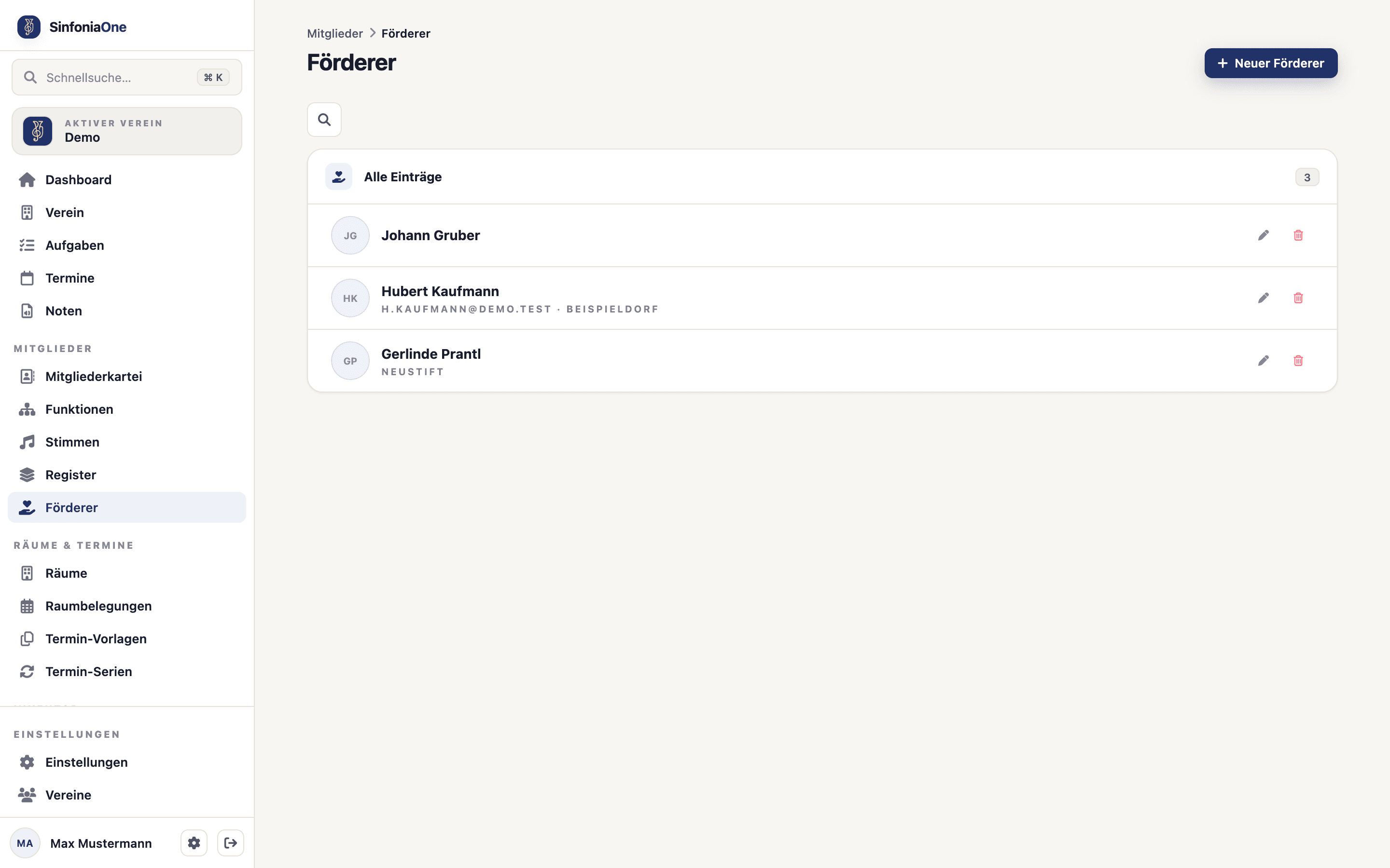 Supporters list (SupportersScreen) with supporting members