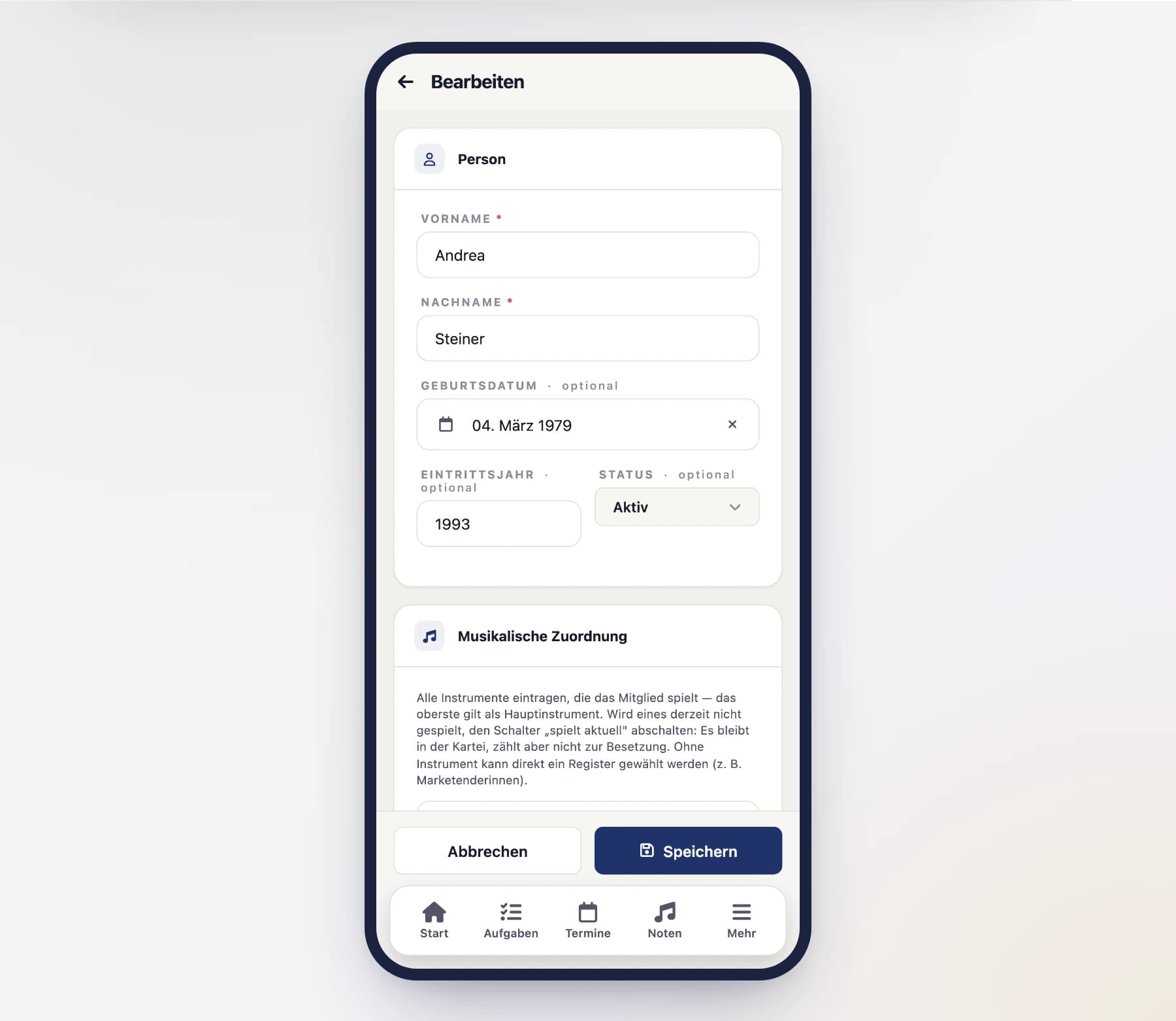 Mitgliedsformular (MemberFormScreen) mit Feldern Name, Geburtsdatum, Eintrittsjahr, Status und Stimme am Handy