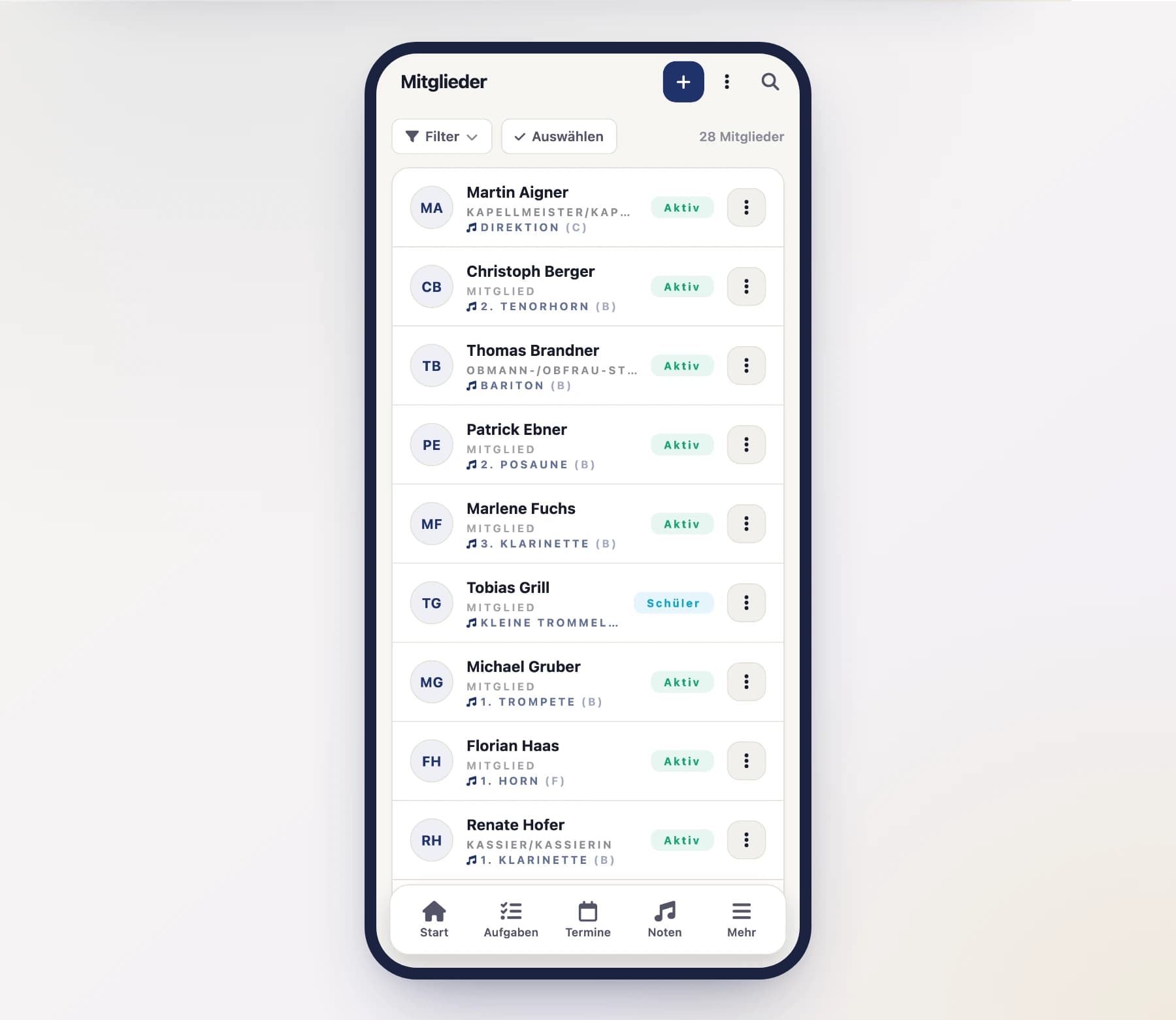 Mitgliederliste (MemberListScreen) mit Suchfeld, Status-Filtern und Mitgliederkarten am Handy