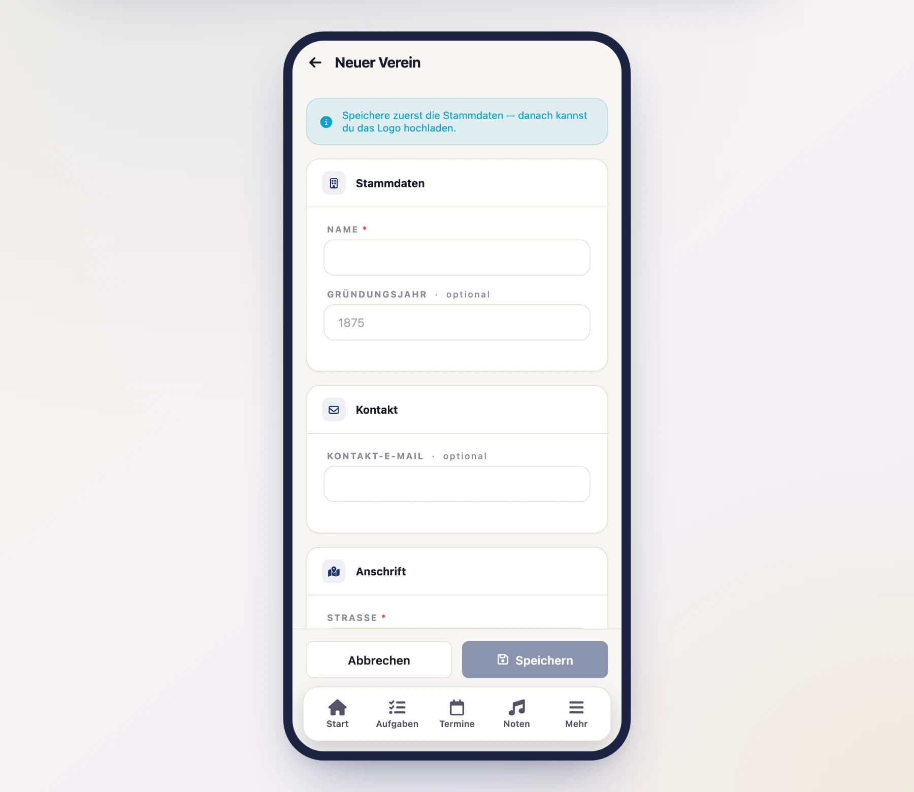 Formular „Verein gründen“ (OrganizationFormScreen) mit Name, Adresse und Logo-Upload am Handy