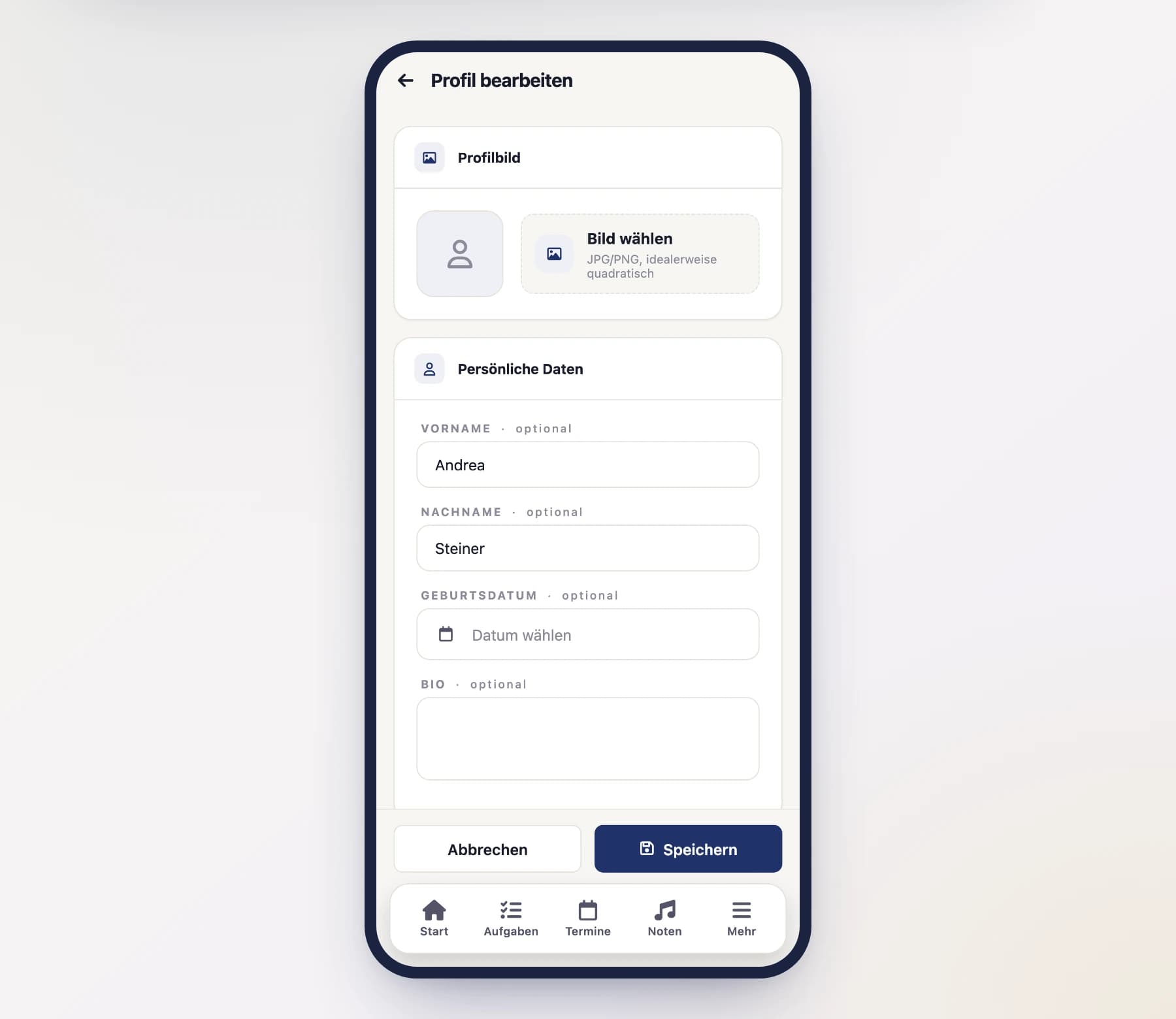 Profil-Formular (ProfileFormScreen) mit Feldern für Foto, Name, Benutzername und Kontaktdaten am Handy